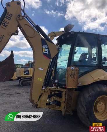 Escavadeira cat 416e 4x2 ano 09